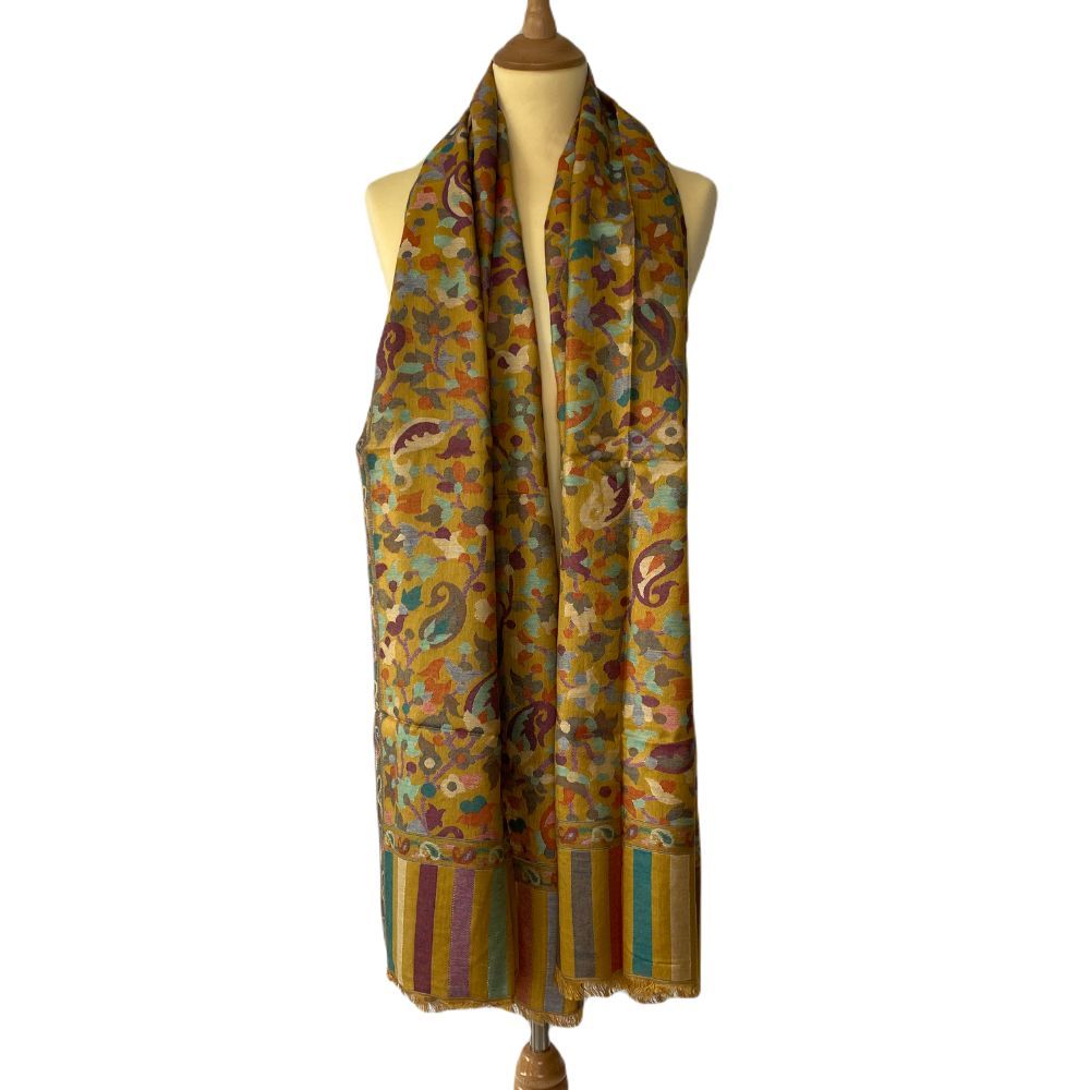 dames sjaal in geel